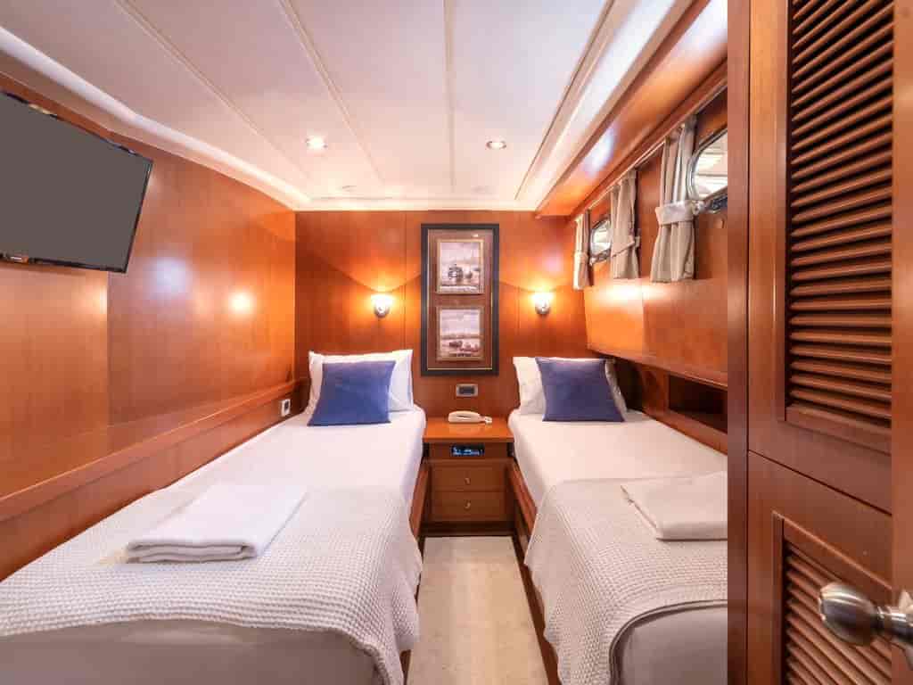 Boat picture 11
