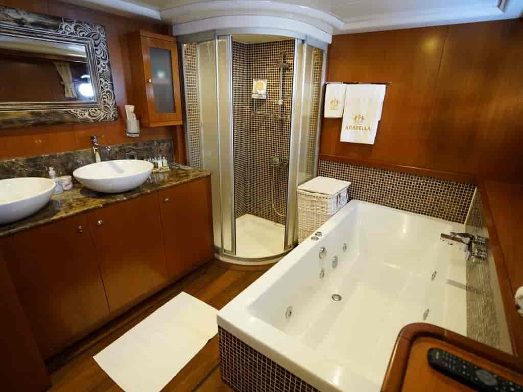 Boat picture 18