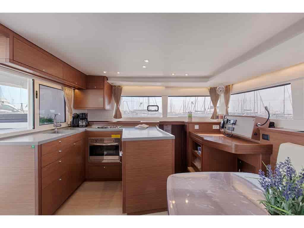 Boat picture 2