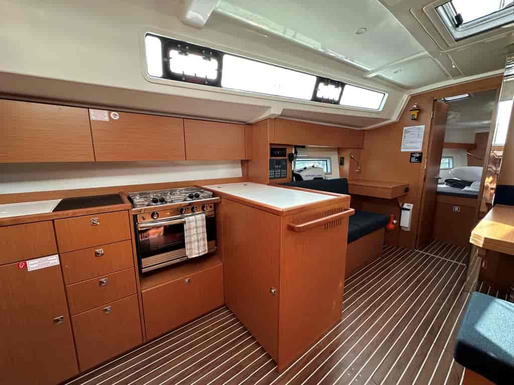 Boat picture 18