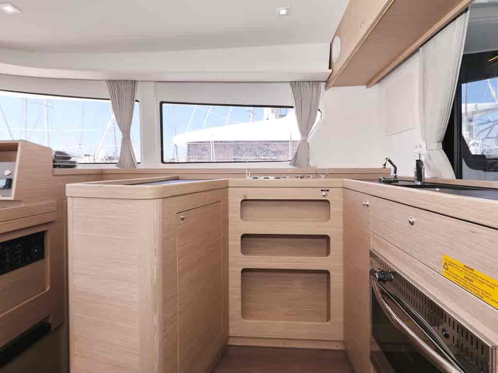 Boat picture 13
