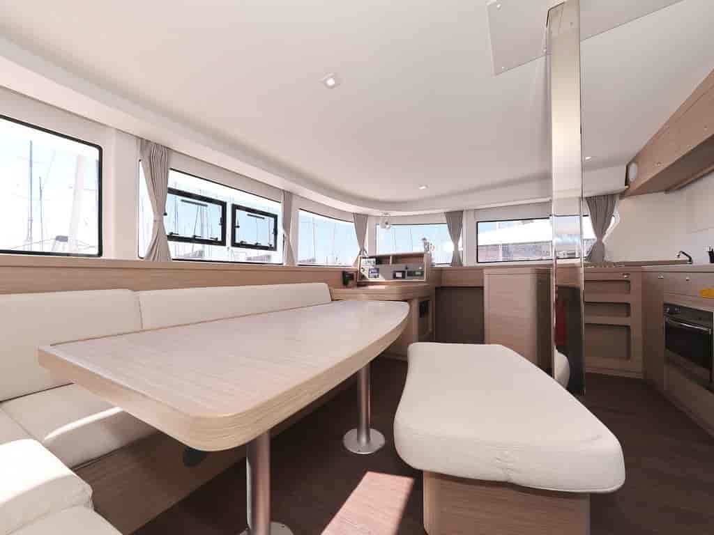 Boat picture 17