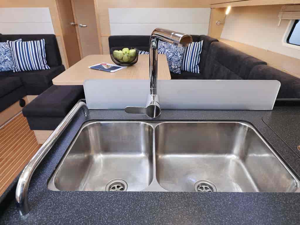 Boat picture 18
