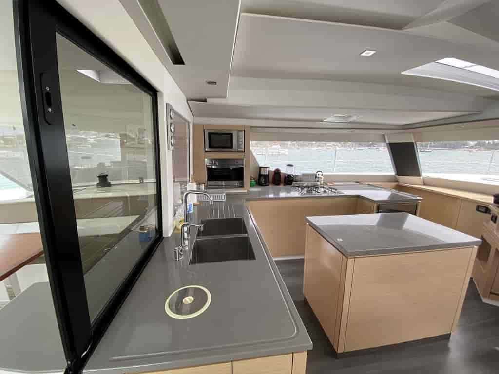 Boat picture 12