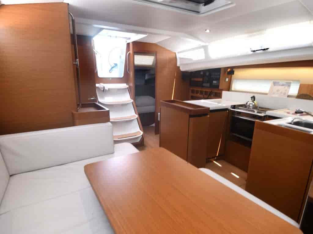 Boat picture 9