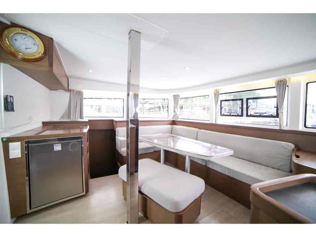 Boat picture 9