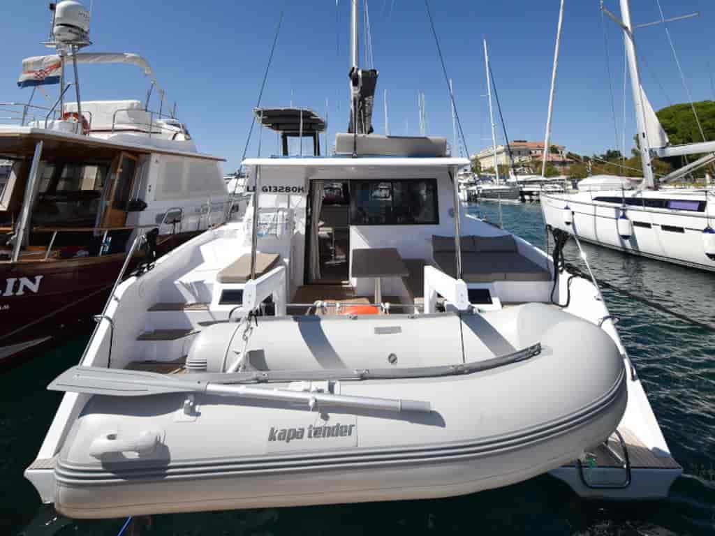 Boat picture 16