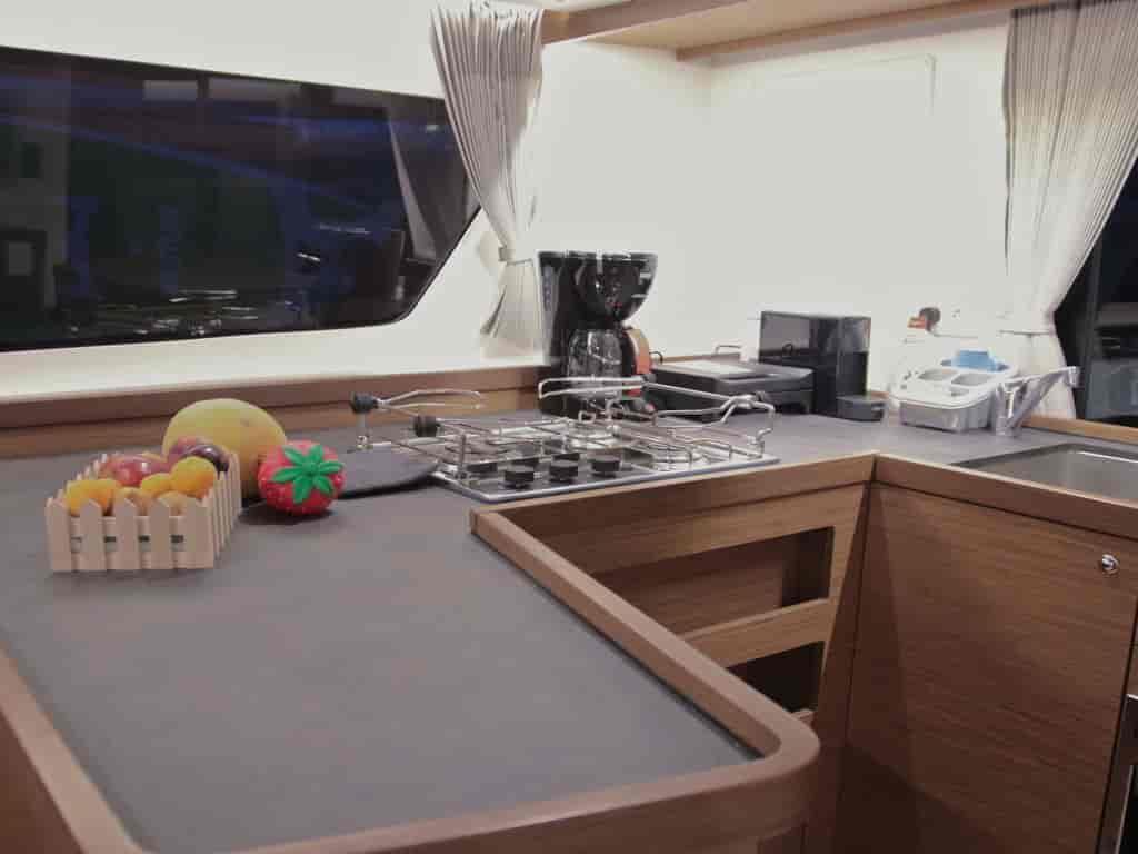 Boat picture 17