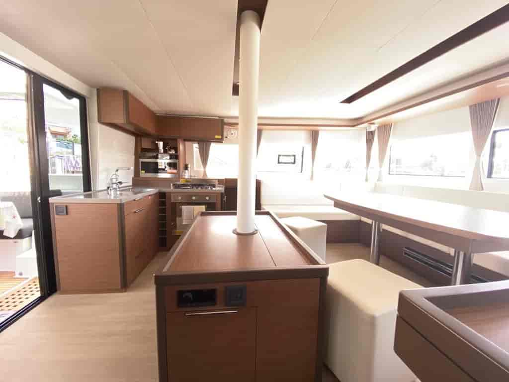 Boat picture 14