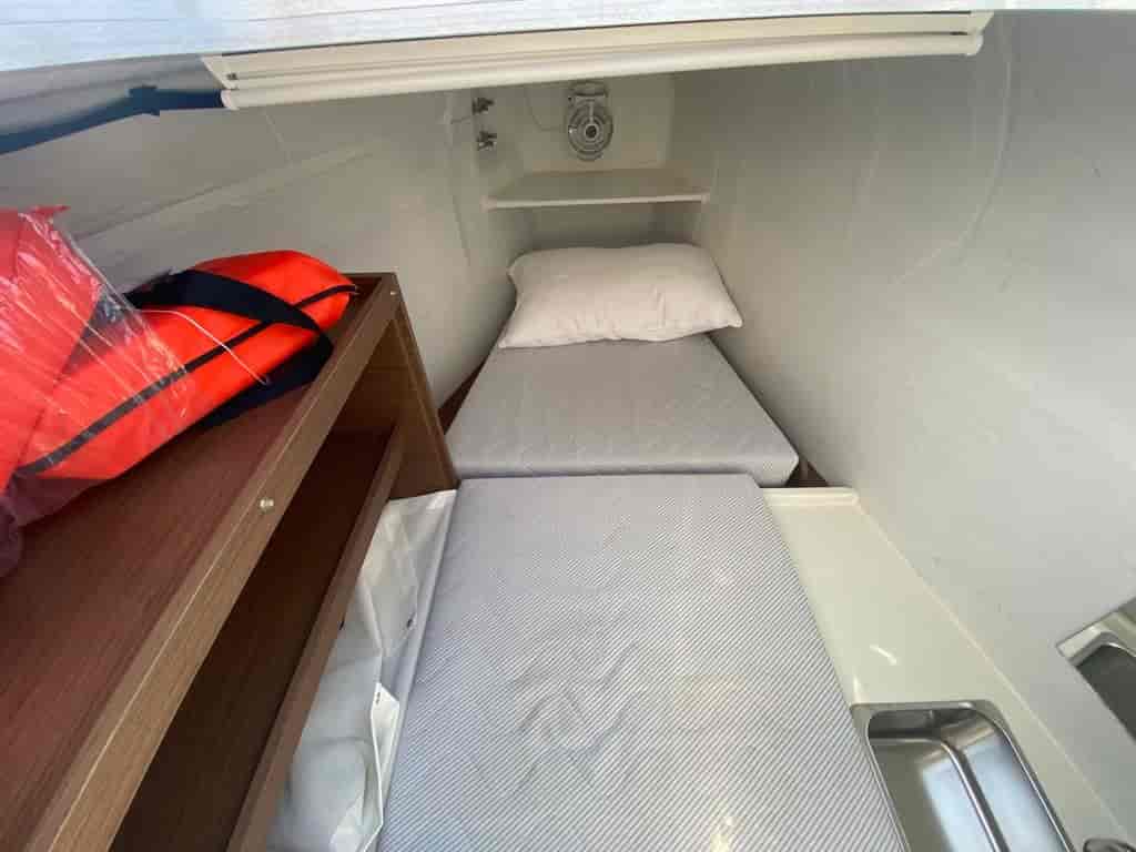 Boat picture 9