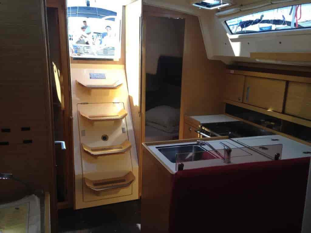 Boat picture 9