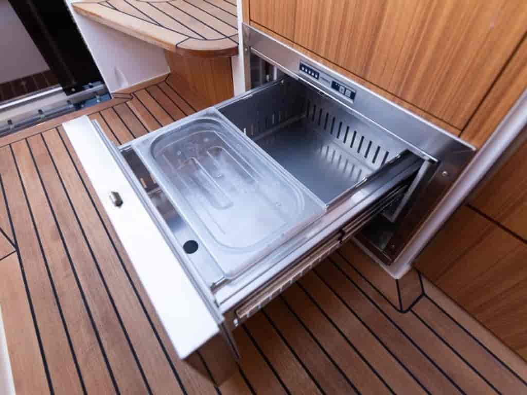 Boat picture 12