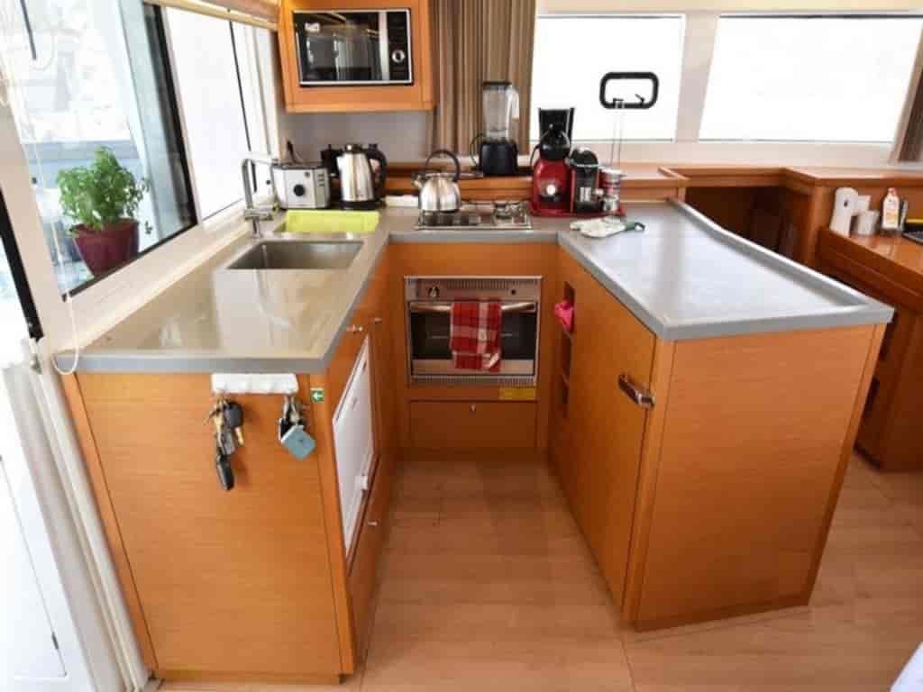 Boat picture 16