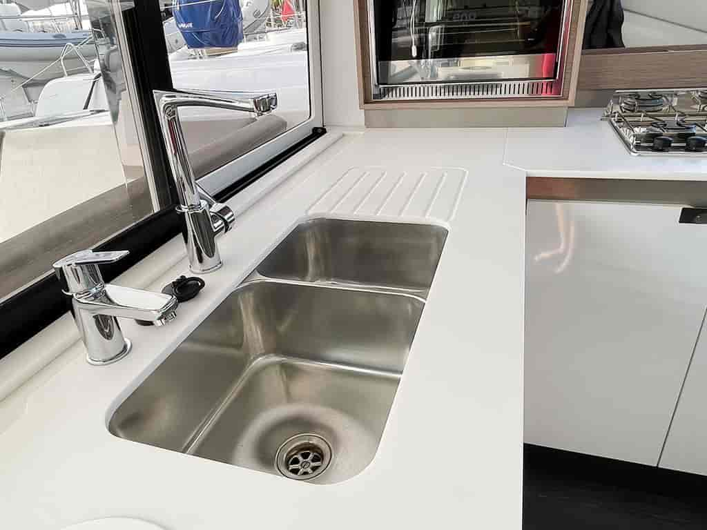 Boat picture 30