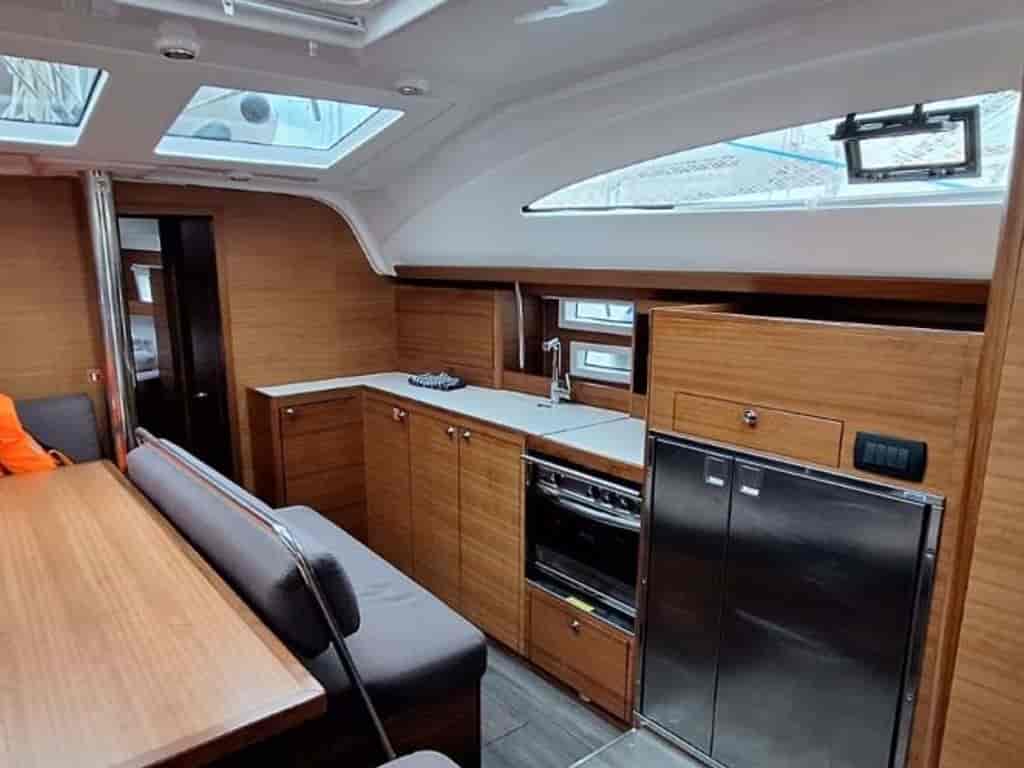 Boat picture 7