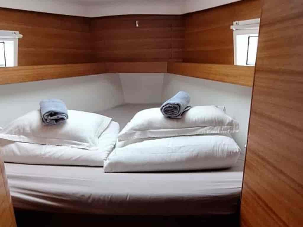 Boat picture 9