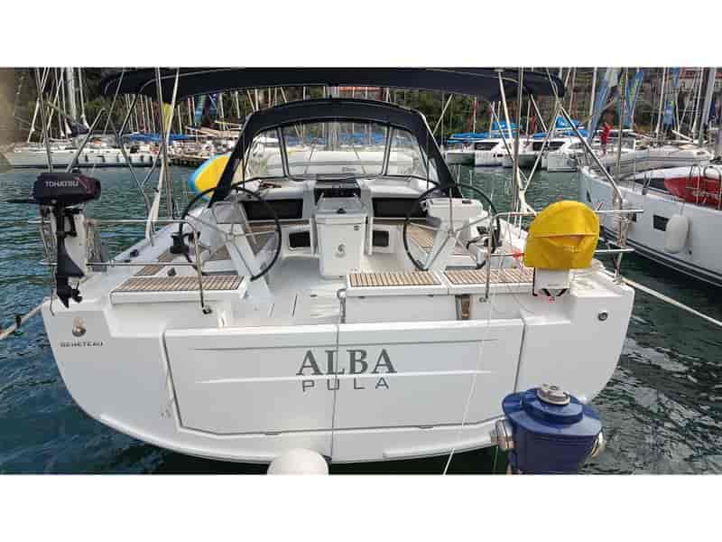 Photo of undefined, image 1 of 27