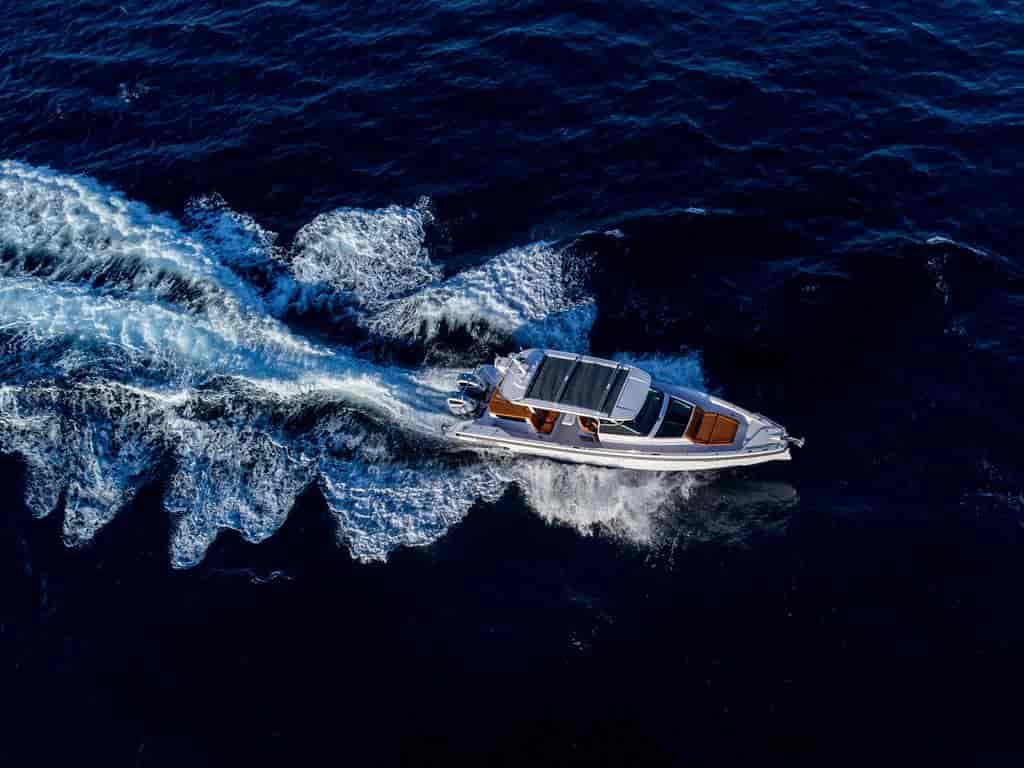 Boat picture 17