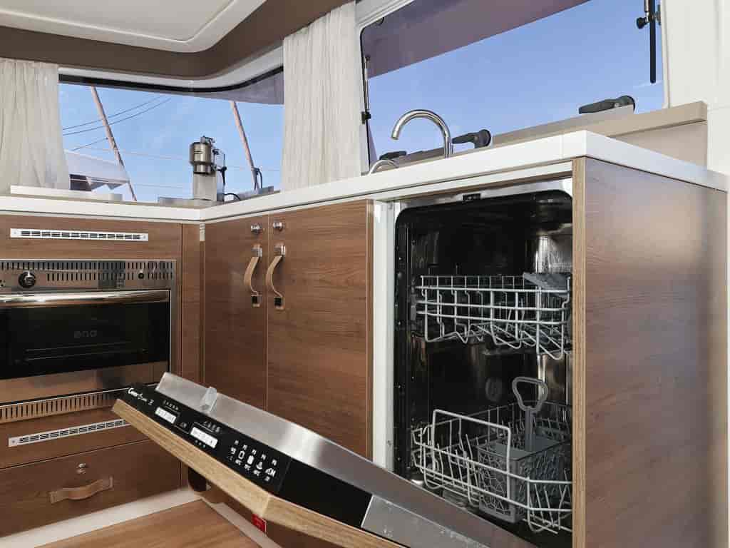 Boat picture 19