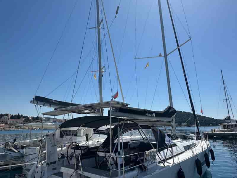 Photo of undefined, image 1 of 40