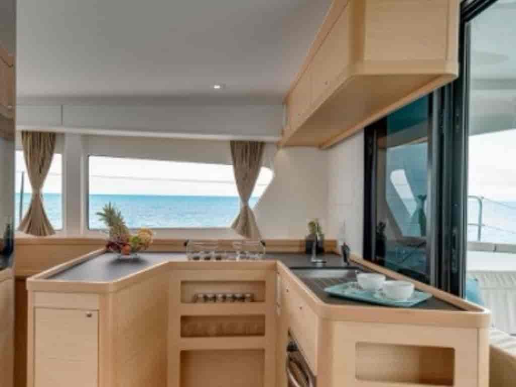 Boat picture 9