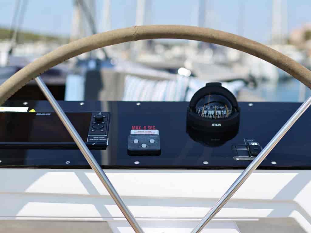 Boat picture 12