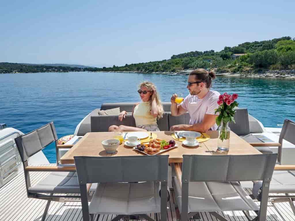 Boat picture 12
