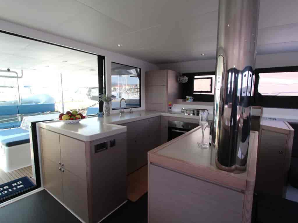 Boat picture 18