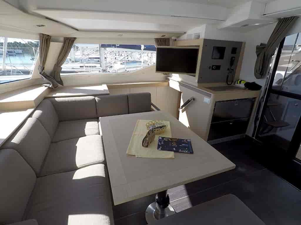 Boat picture 17