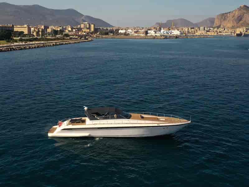 Boat picture 1