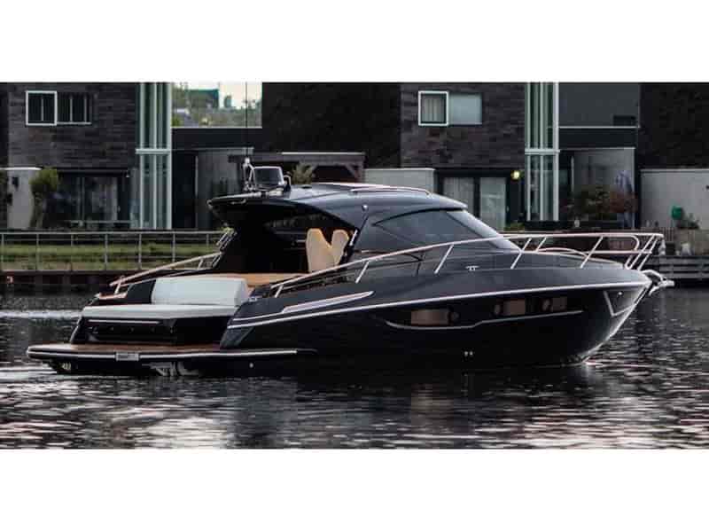 Boat picture 1