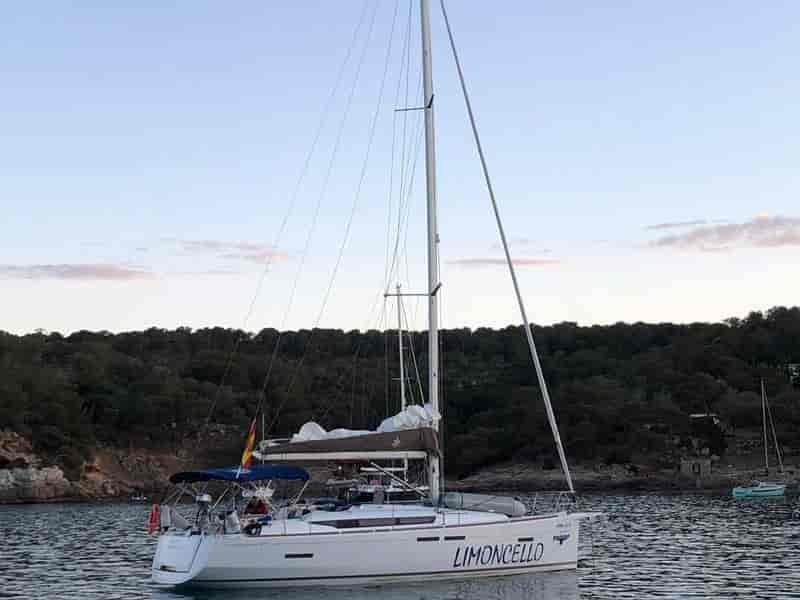Photo of undefined, image 1 of 18
