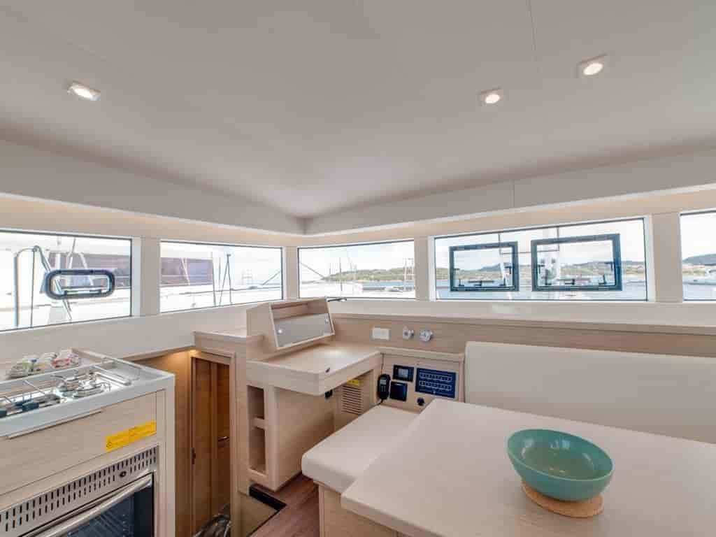 Boat picture 13