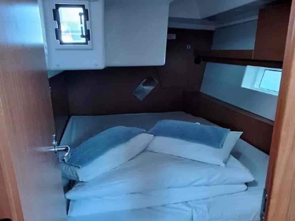Boat picture 9
