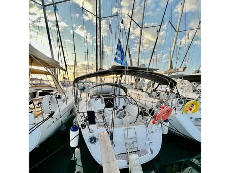 Photo of undefined, image 1 of 3
