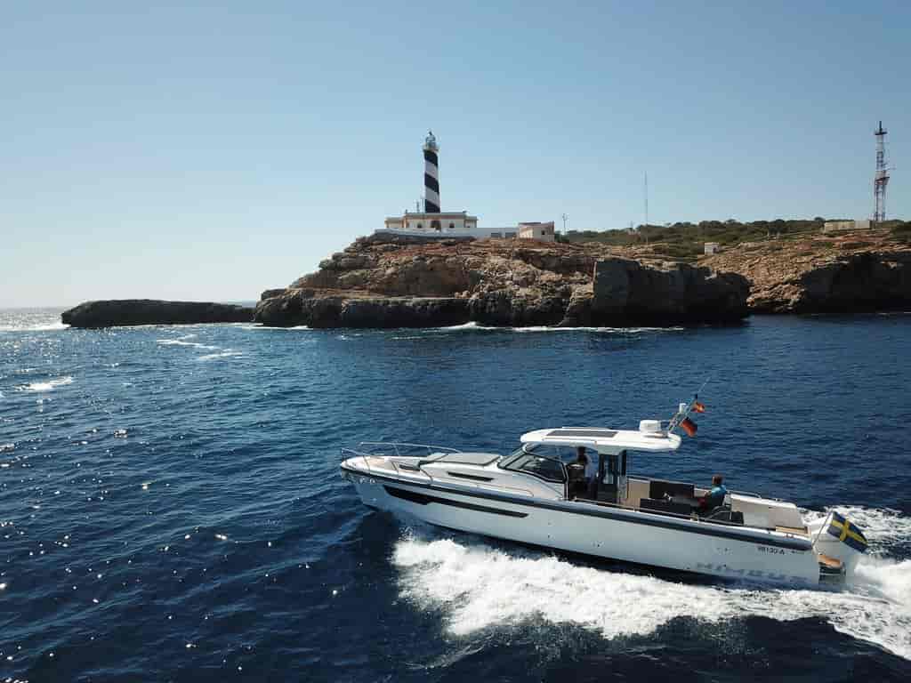 Boat picture 9