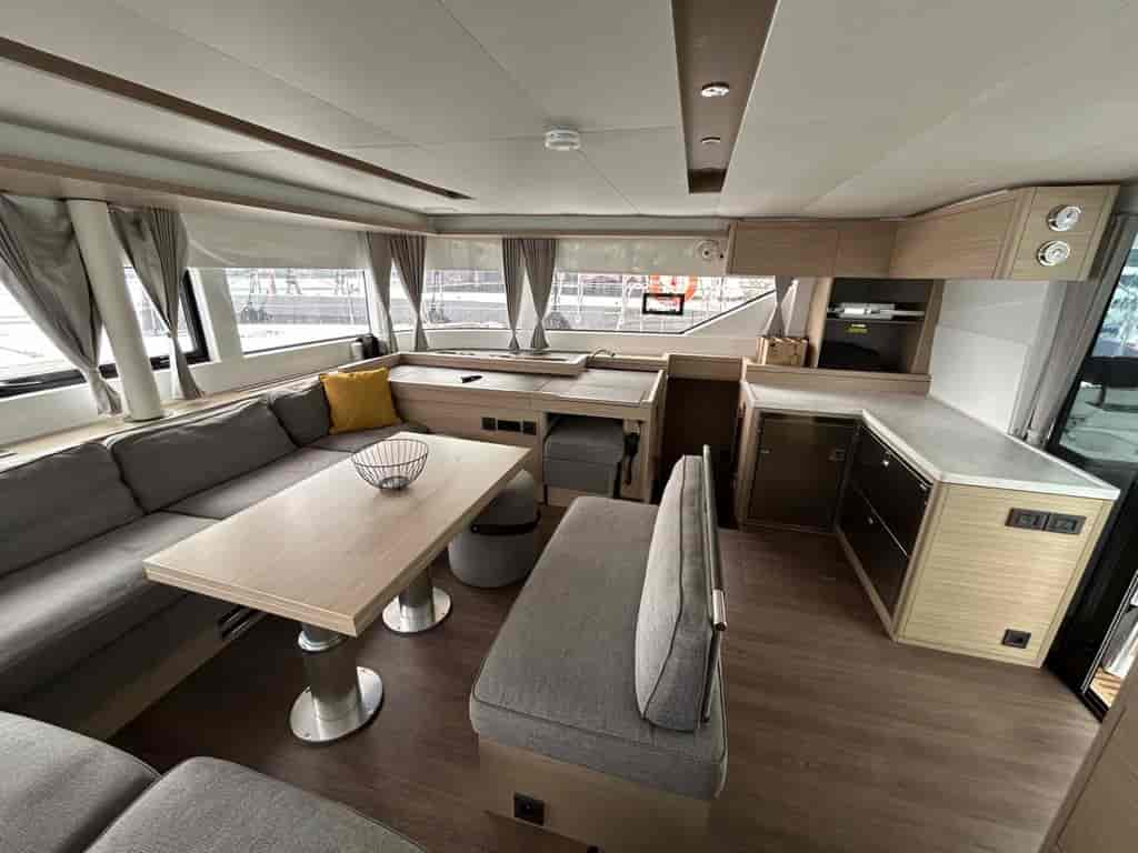Boat picture 16