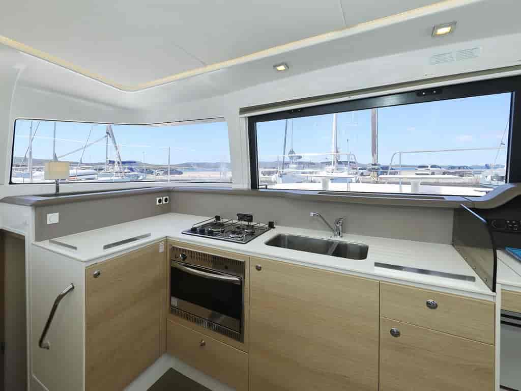 Boat picture 19
