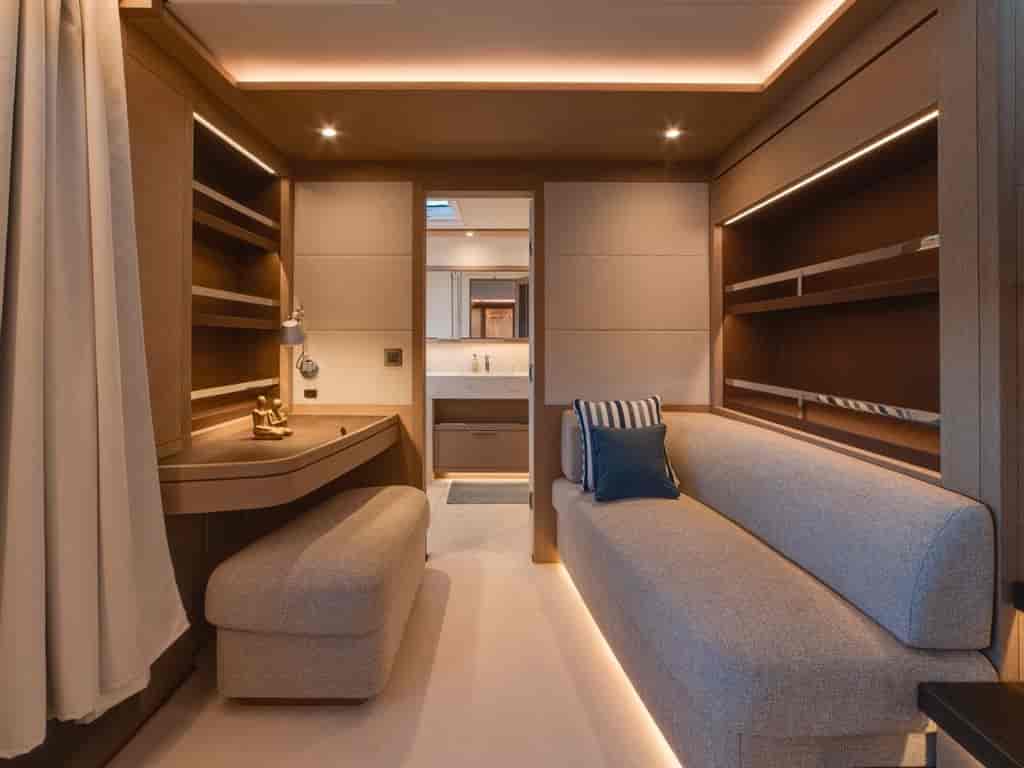 Boat picture 12