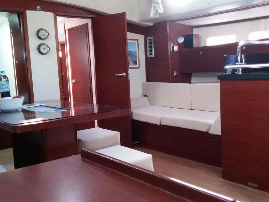 Boat picture 9