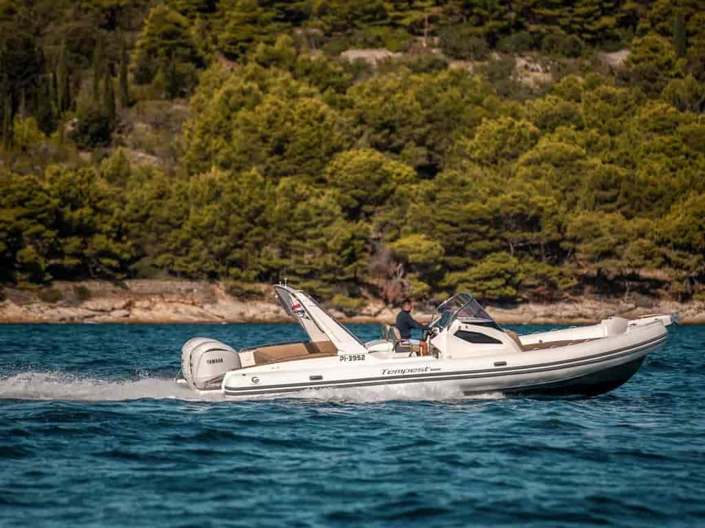 Boat picture 12