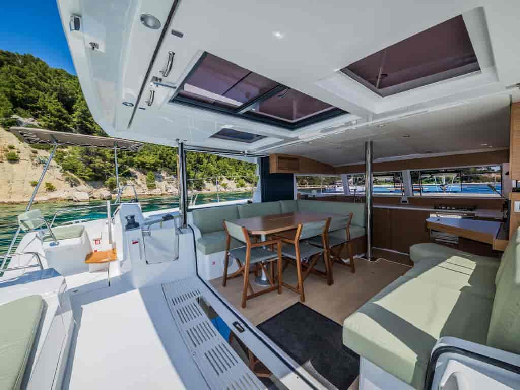 Boat picture 9