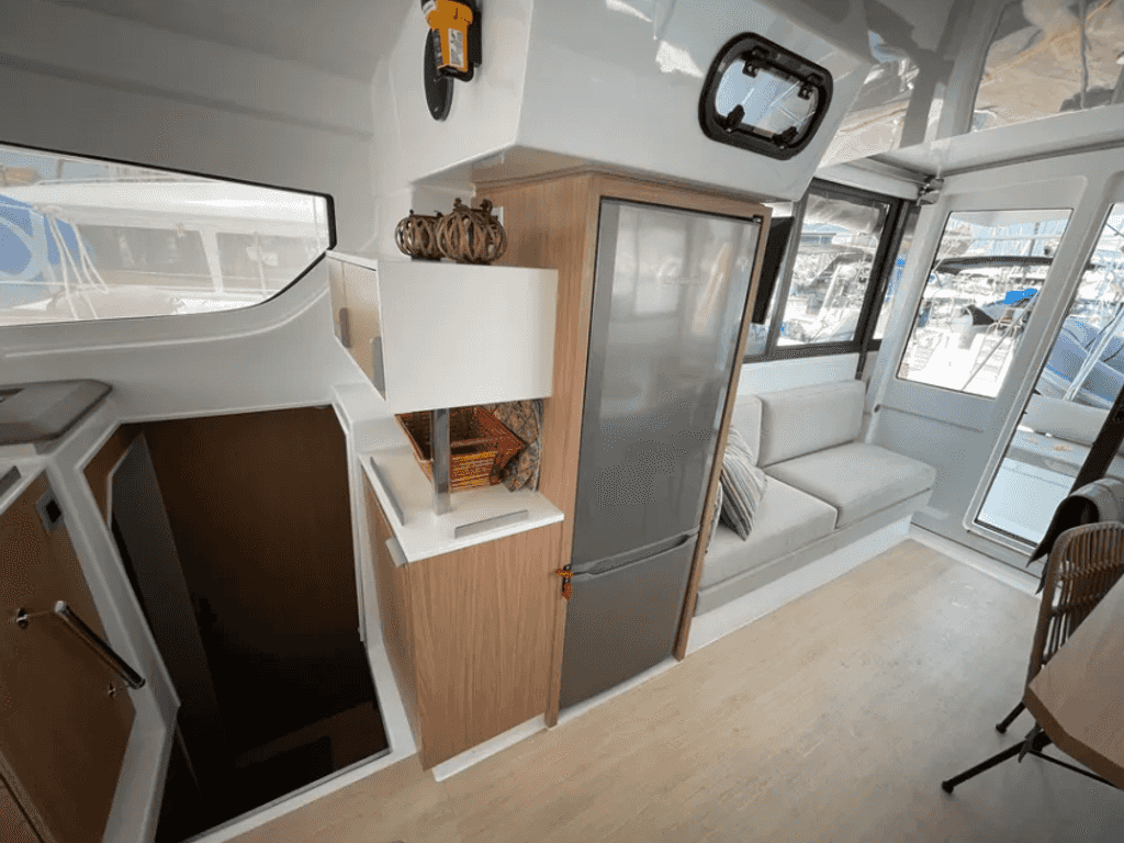 Boat picture 9