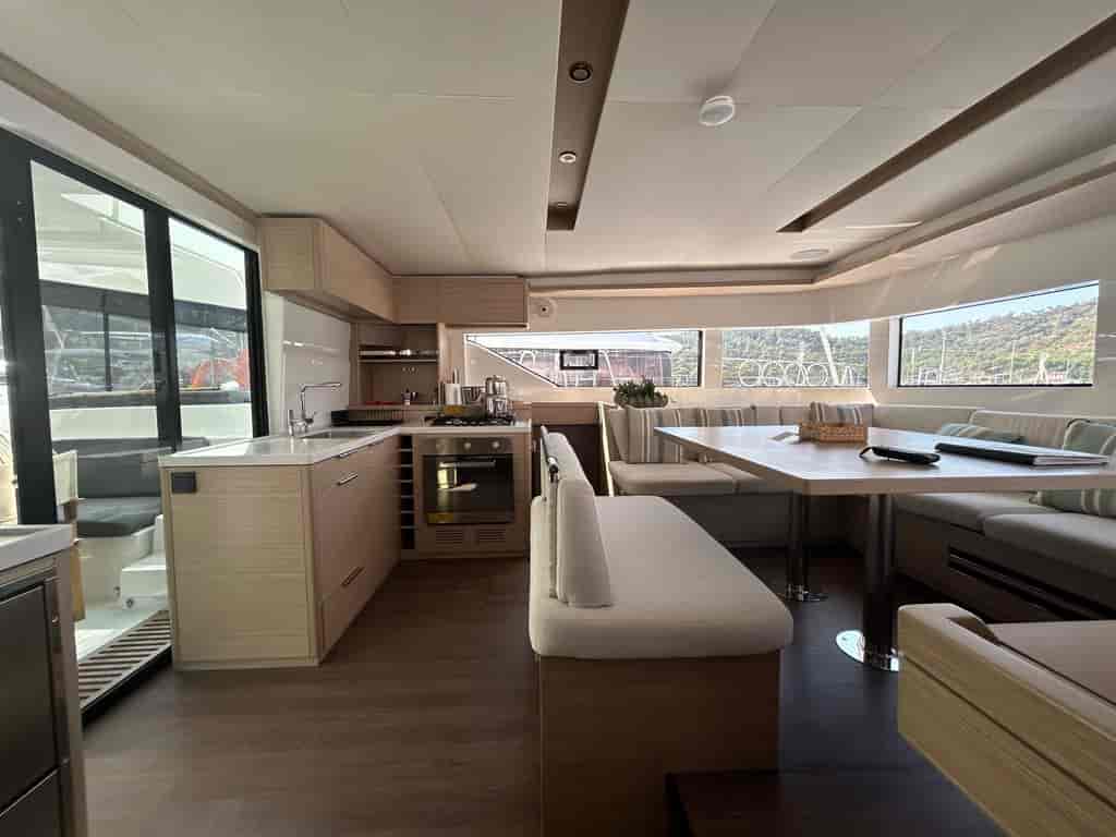Boat picture 12