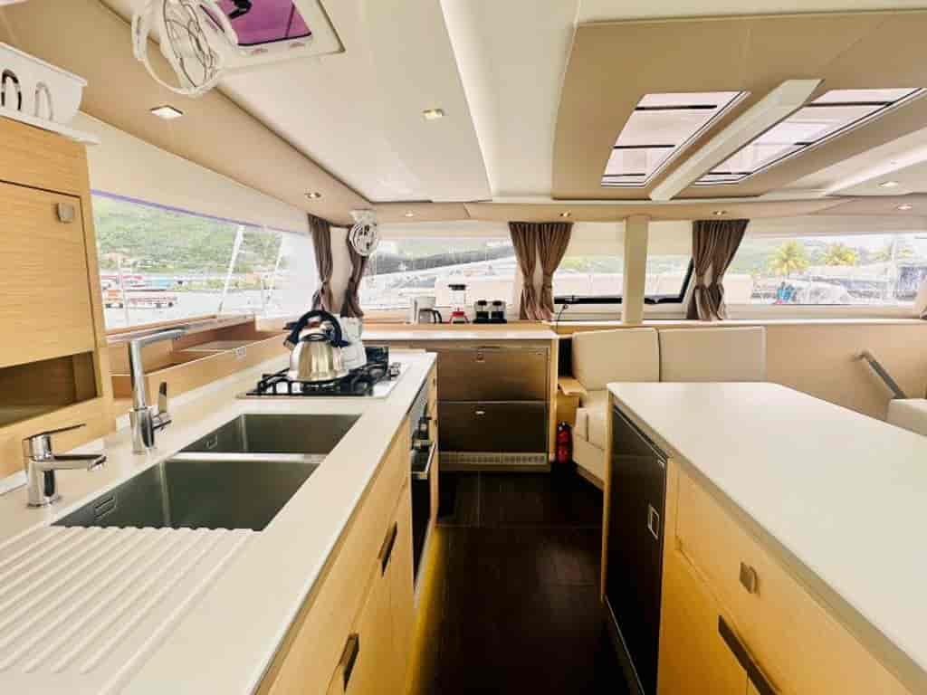 Boat picture 19
