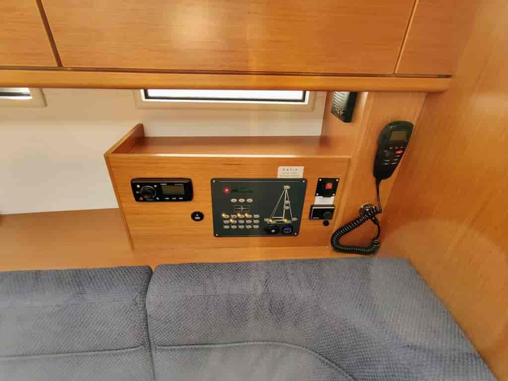 Boat picture 9