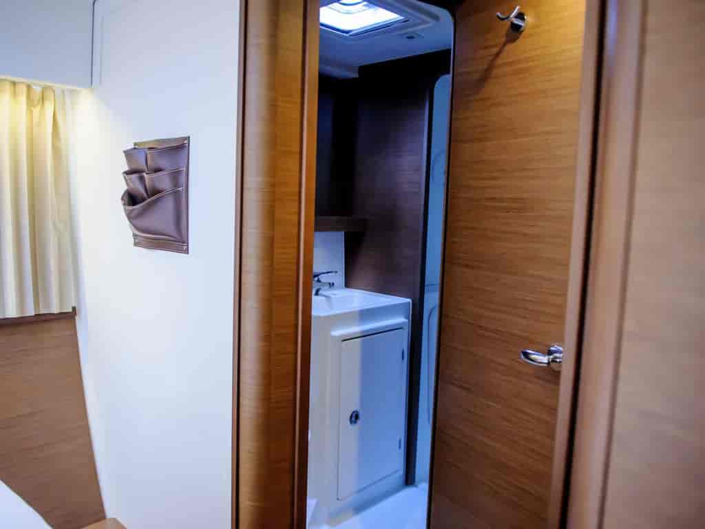 Boat picture 17