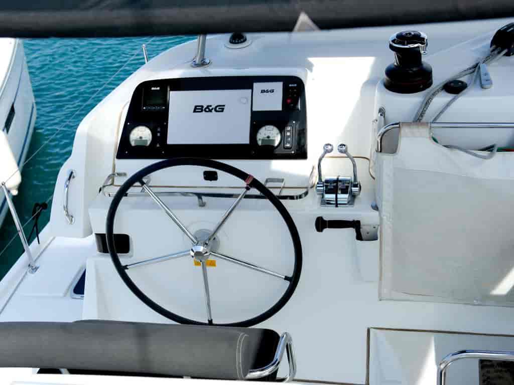 Boat picture 9
