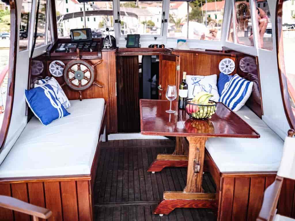 Boat picture 12