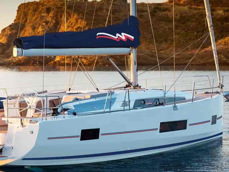 Photo of Moorings 46.3 Club, image 1 of 5